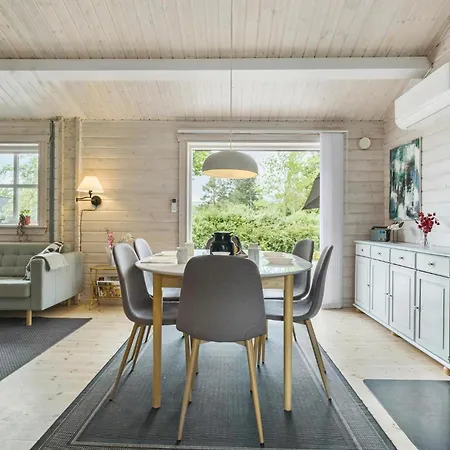 Gorgeous In With Kitchen * Asnæs