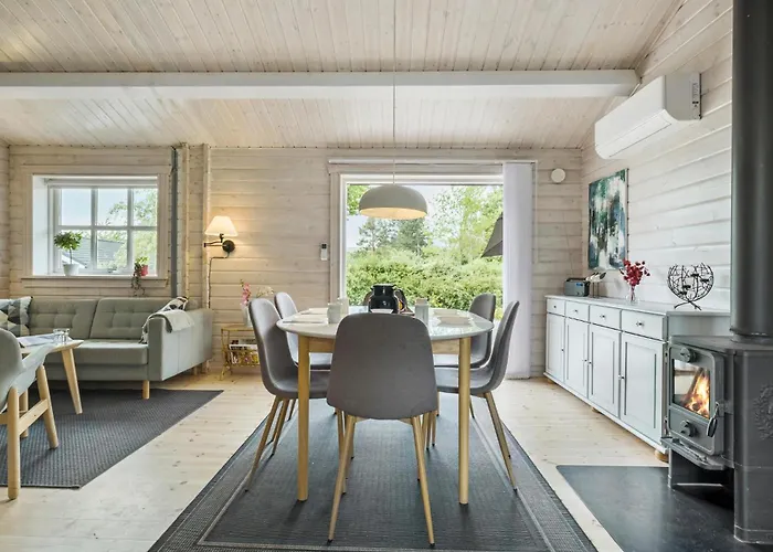 Gorgeous In With Kitchen * Asnæs